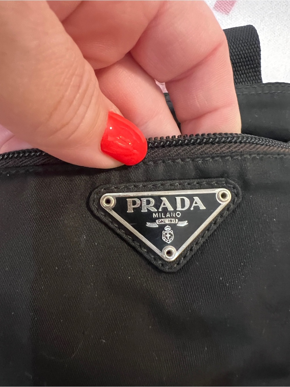 Prada🌟Black Nylon Small Crossbody Bag! Offers? - Picture 6 of 12